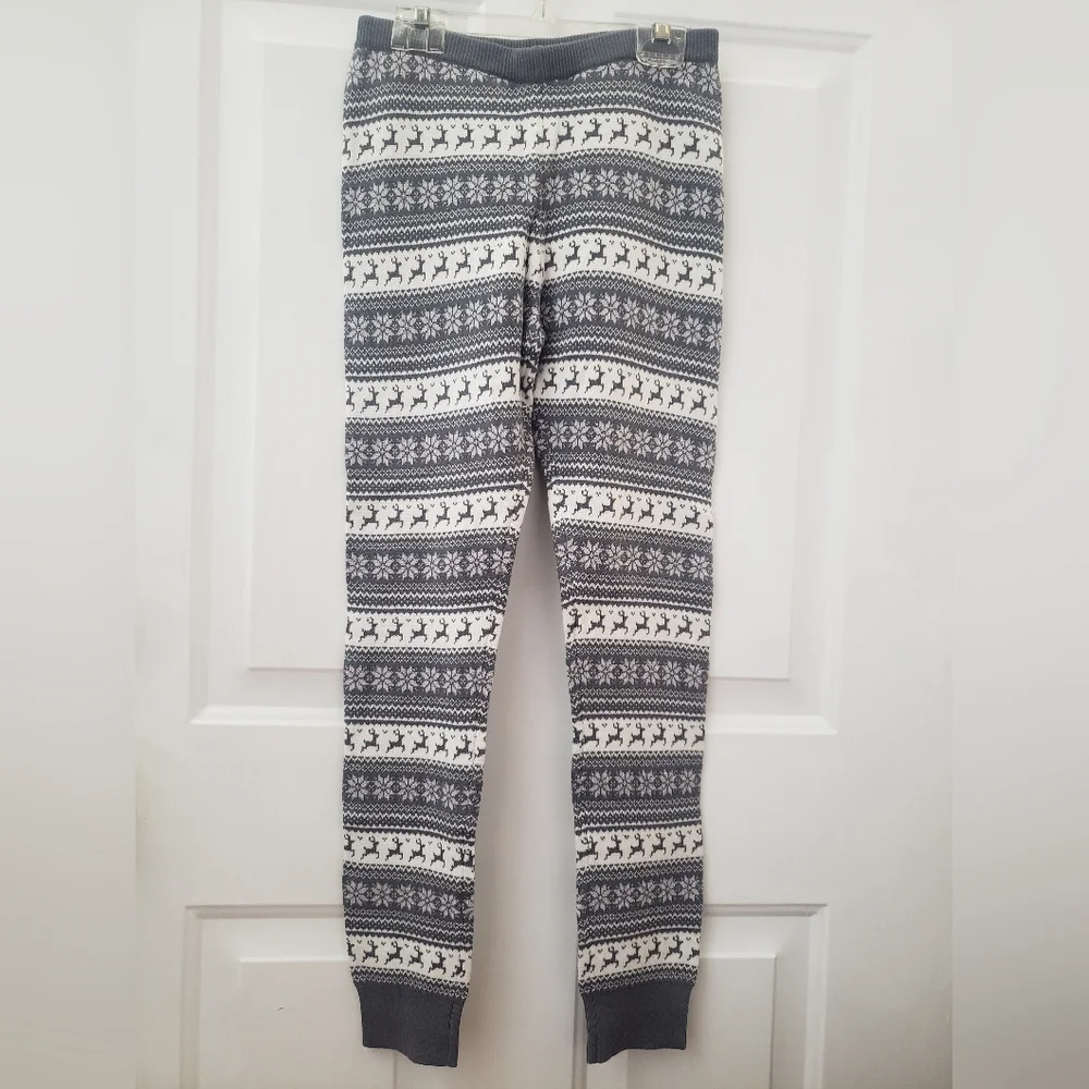 The Children's Place Black and White Nordic Leggings NWT